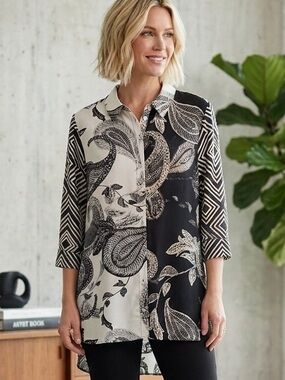 Rose & Olive Womens 1X Black White Long Sleeve Button Up Blouse Artsy Boho NWT